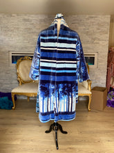 Load image into Gallery viewer, Exclusive Blue Horizons Daddy Robe