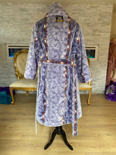 Load image into Gallery viewer, Exclusive Chain Link Daddy Robe