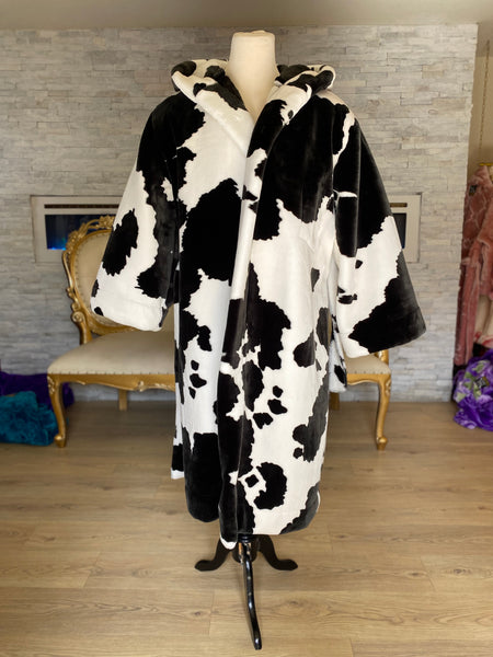 Exclusive Cow Hide Robe