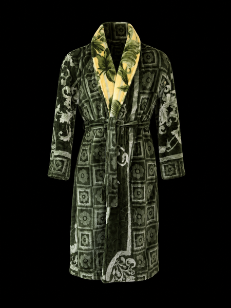 WTF IS THAT A GREEN DADDY ROBE